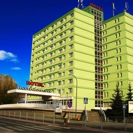 Hotel Accademia Ostrowiec Świętokrzyski Εξωτερικό φωτογραφία