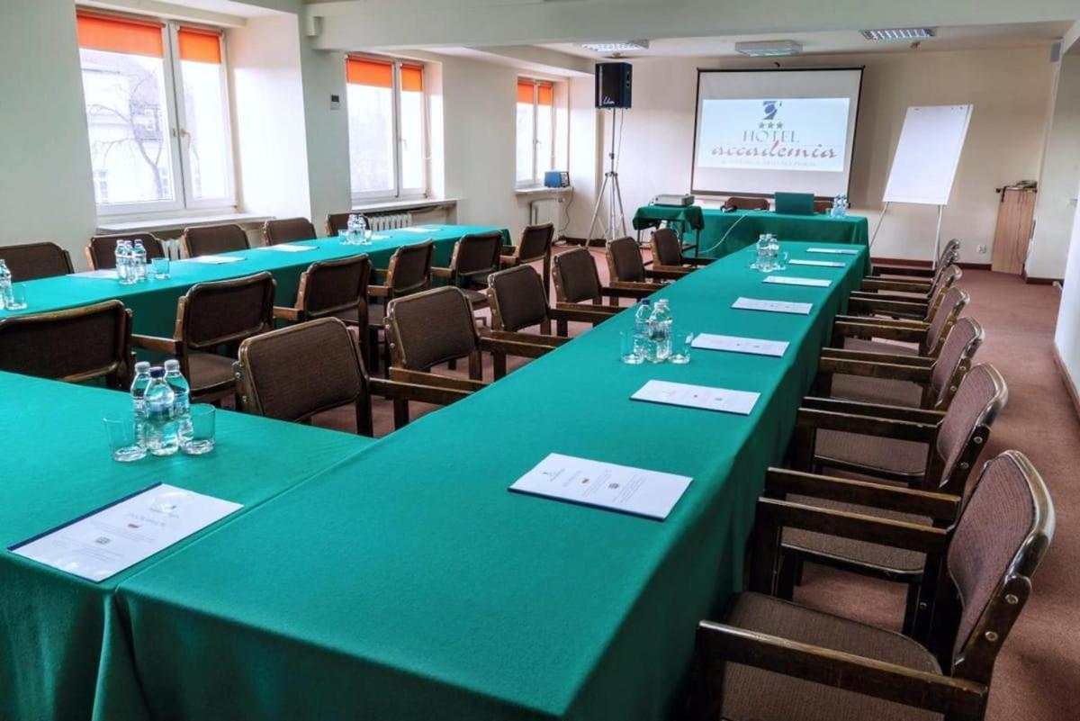 Hotel Accademia Ostrowiec Świętokrzyski Εξωτερικό φωτογραφία